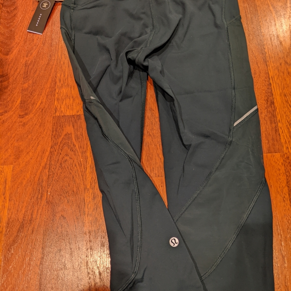 Lululemon home stretch crop